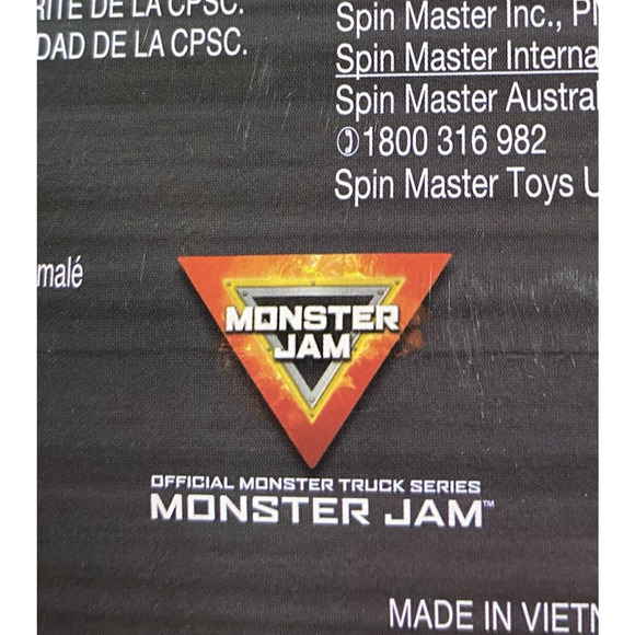 Monster Jam 1:64 Scale Grave Digger vs Grave Digger The Legend 2 Pcs Toy Set - Picture 4 of 8